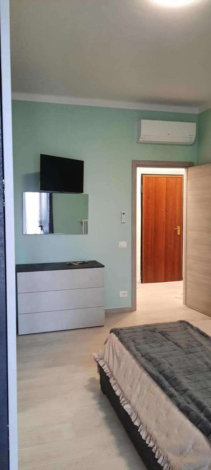 Anzalone House Appartement Asti Buitenkant foto